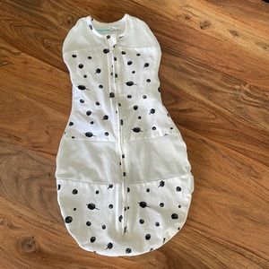 Sleepea Swaddle Happiest Baby Sz M 12 to 18 lbs Like New